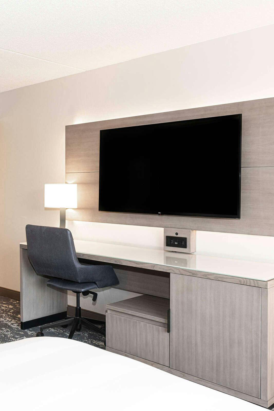 Hotel Pittsburgh Airport Marriott photo 2