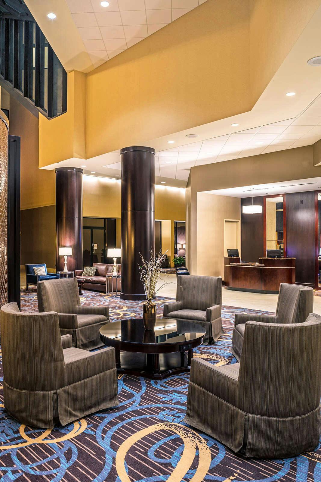 Hotel Sheraton North Houston at IAH photo 5