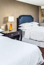 Hotel Sheraton North Houston at IAH photo 1