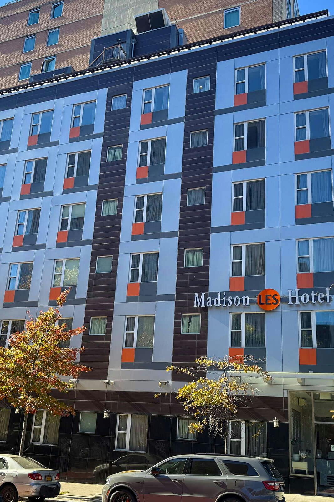 Madison LES