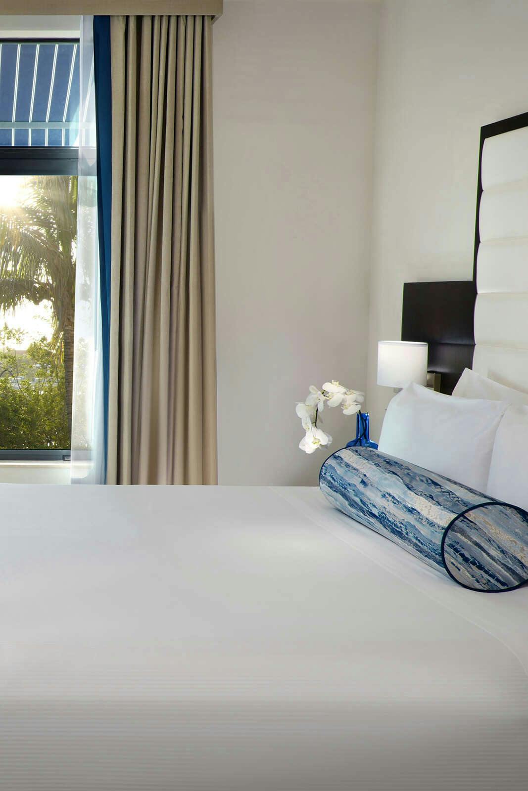 Hotel Naples Bay Resort and Marina photo 3