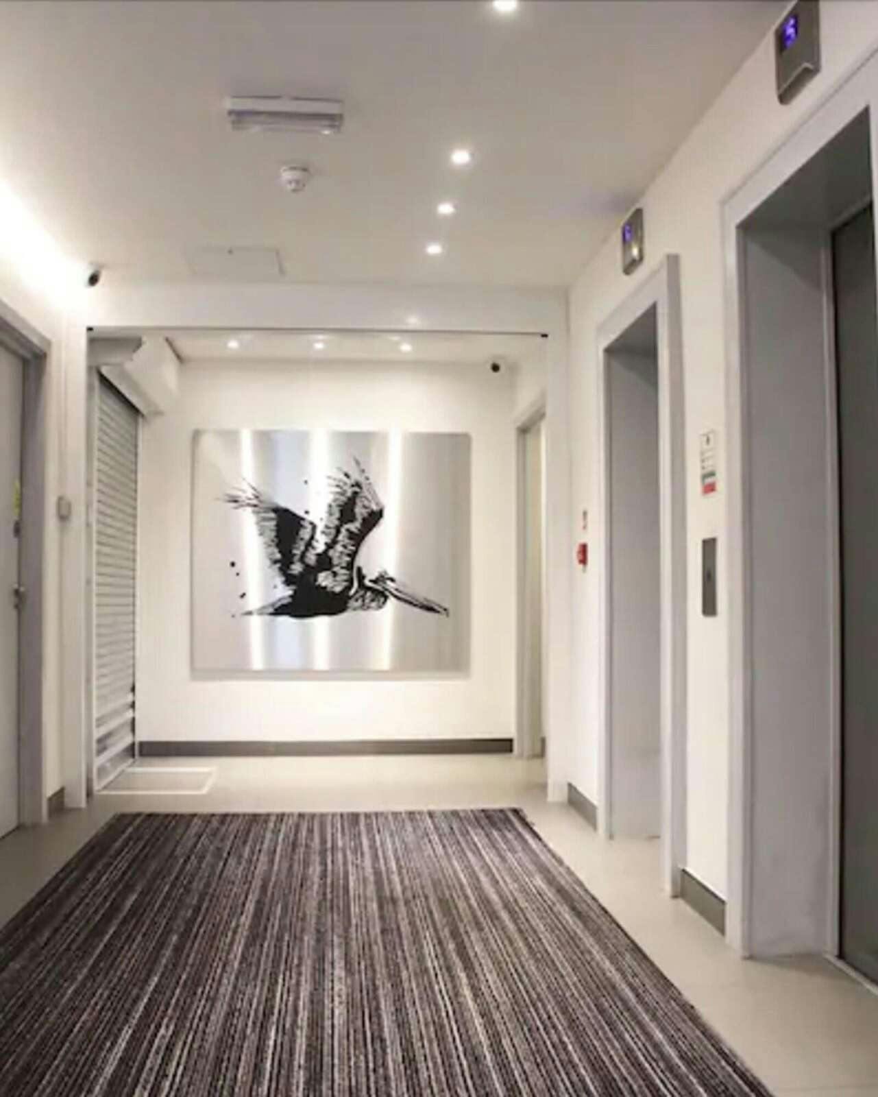 Hotel Pelican London Hotel and Residence photo 5