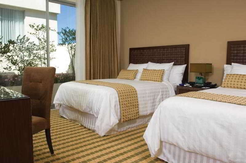 Hotel Rincón del Valle Hotel & Suites photo 1