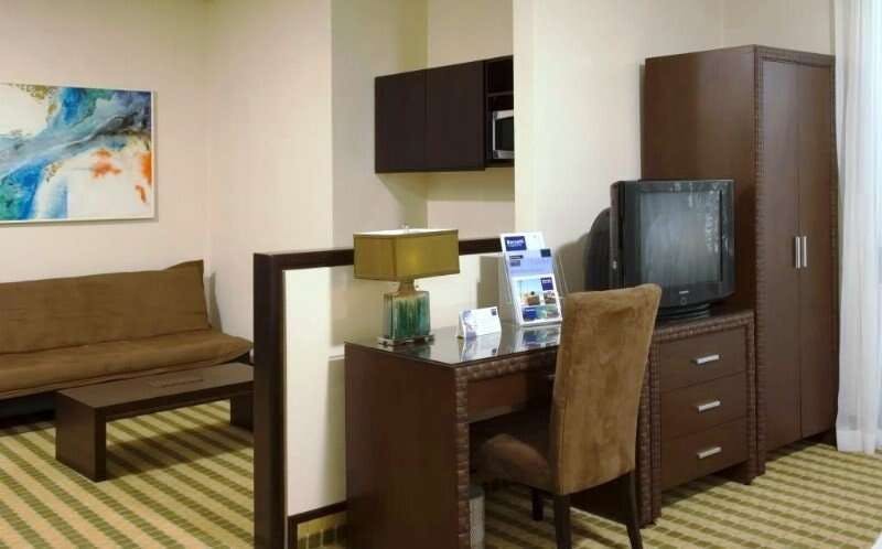 Hotel Rincón del Valle Hotel & Suites photo 4