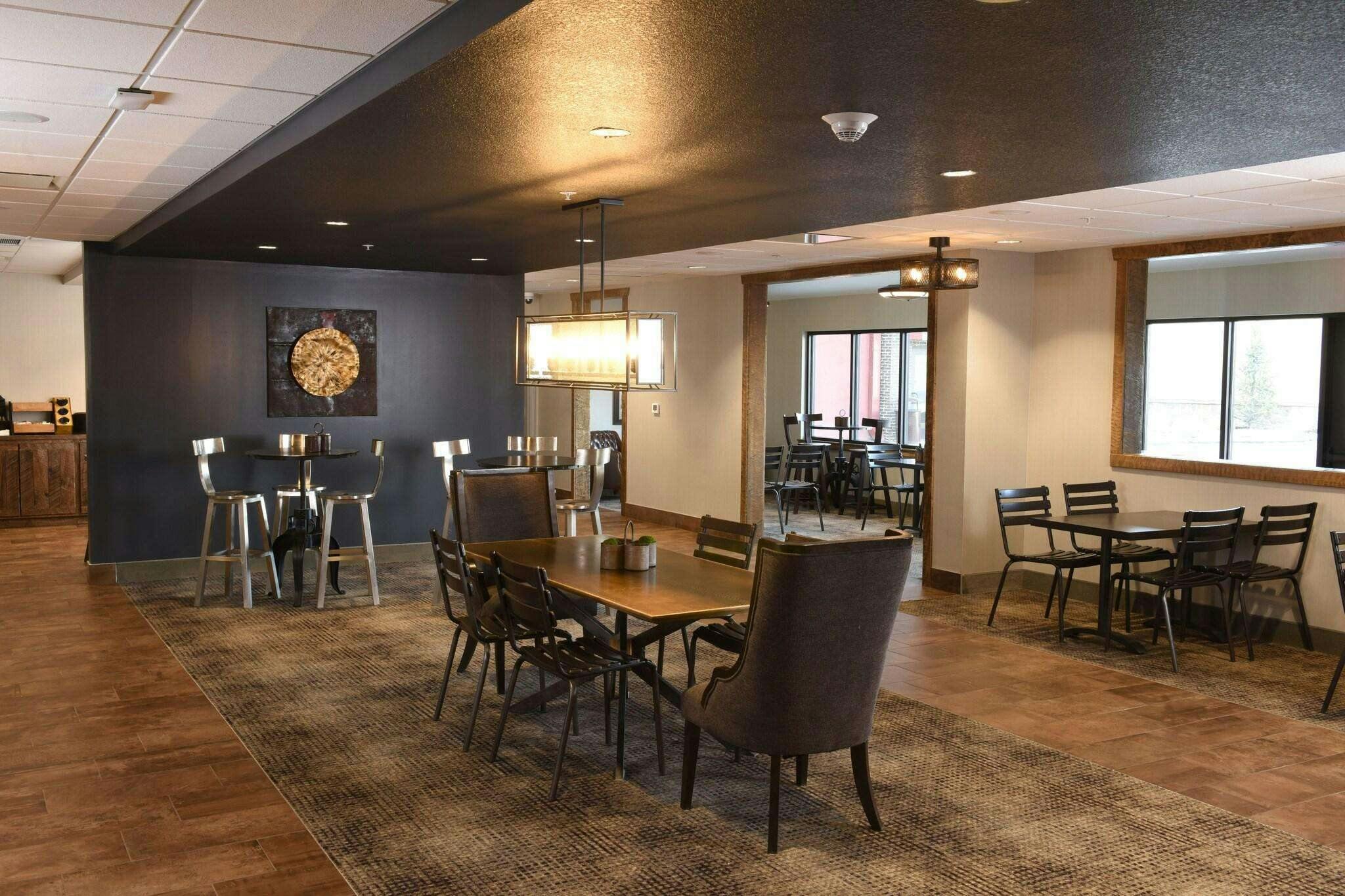 Hotel Stoney Creek Broken Arrow photo 1