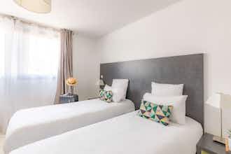 Hotel Appart'City Confort La Ciotat - Côté Port photo 5