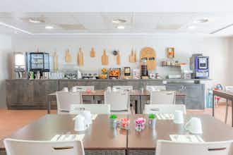 Hotel Appart'City Confort La Ciotat - Côté Port photo 1