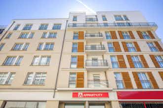 Hotel Appart'City Confort Paris Clichy - Mairie photo 2