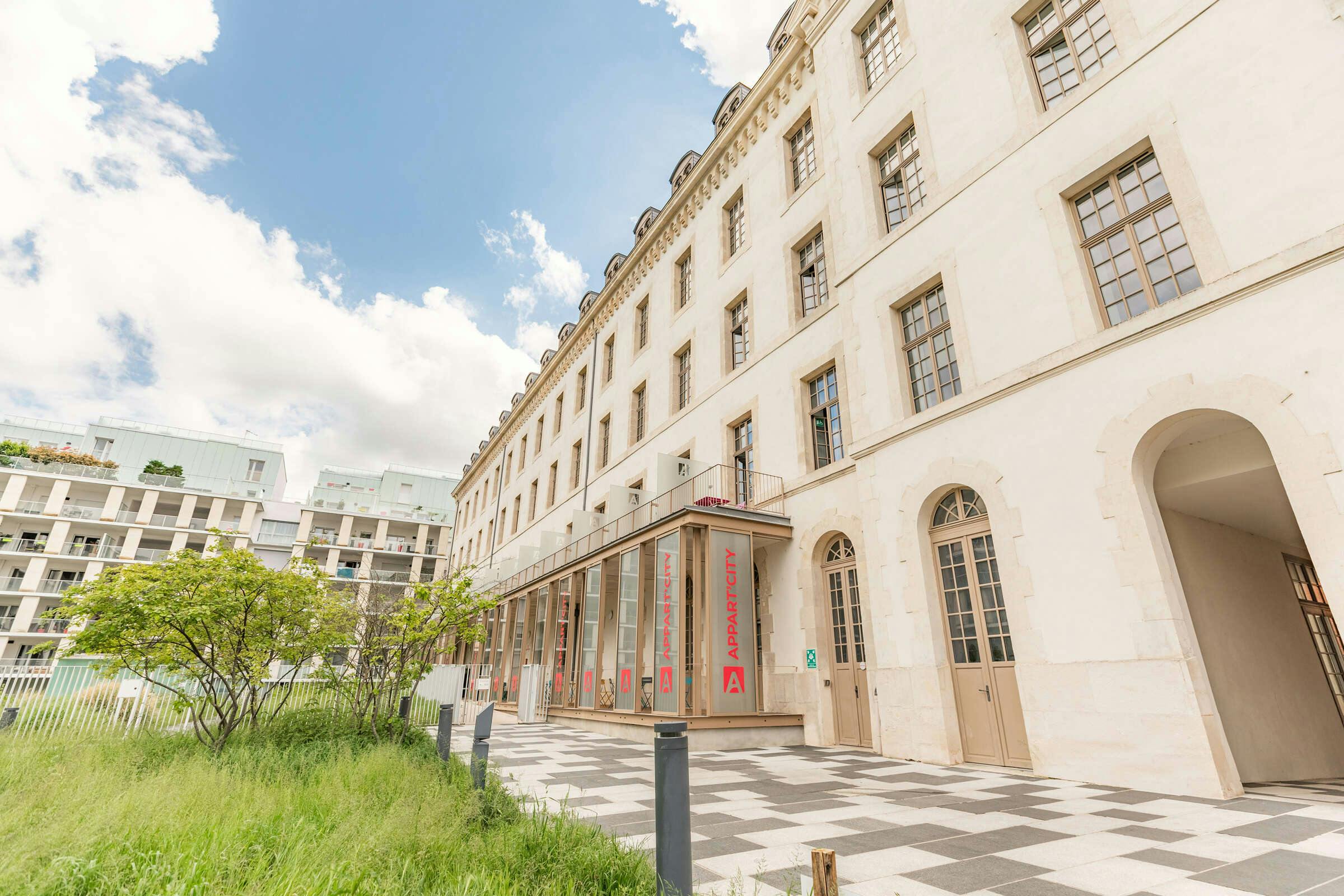 Hotel Appart'City Confort Reims Centre photo 1