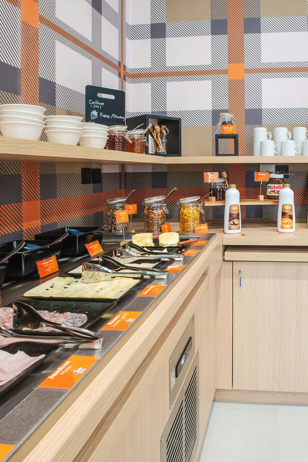 Hotel easyHotel Marseille Euromed photo 3