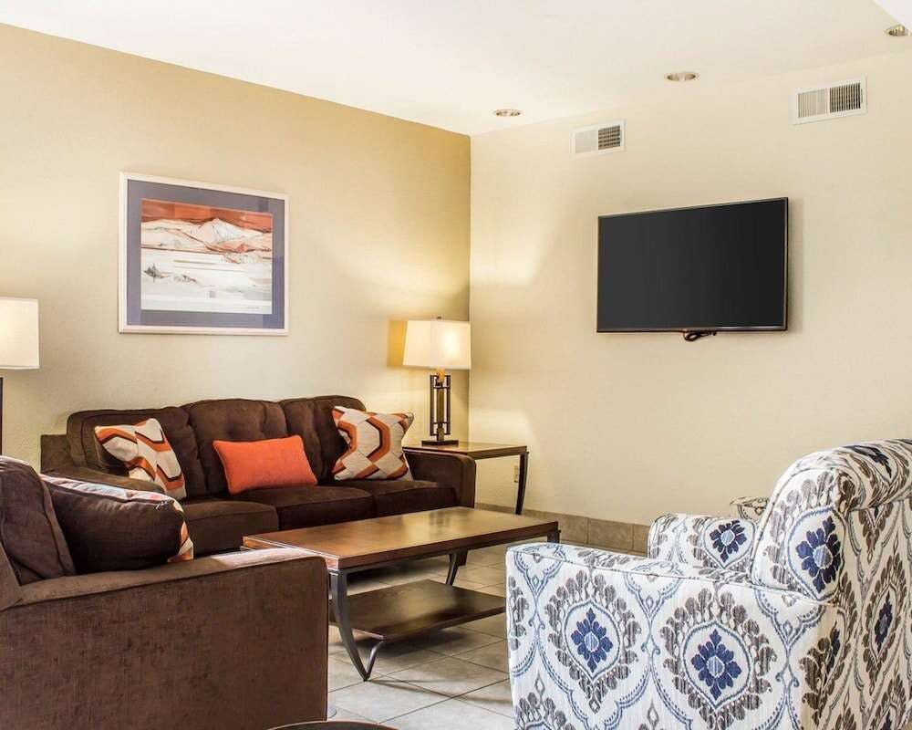 Hotel Quality Inn & Suites Yuma photo 4