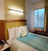 Hotel SpringHill Suites Vero Beach photo 1