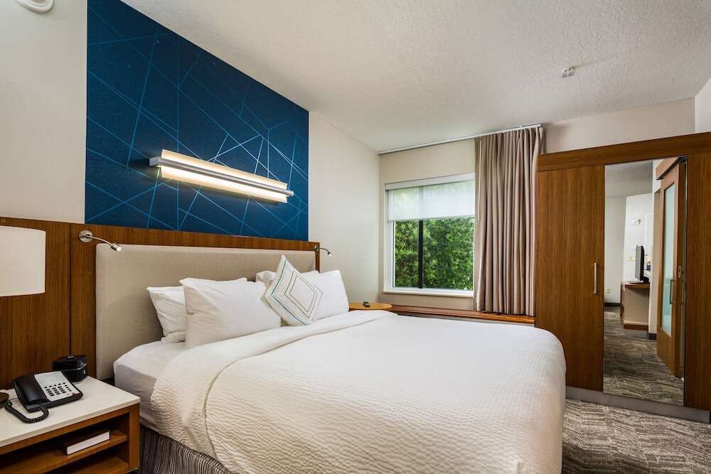 Hotel SpringHill Suites Vero Beach photo 3