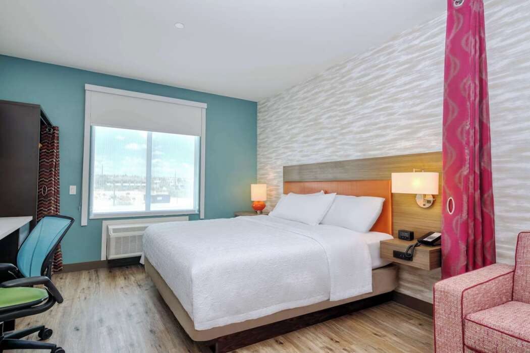 Hotel Home2 Suites by Hilton Lake Havasu City photo 1