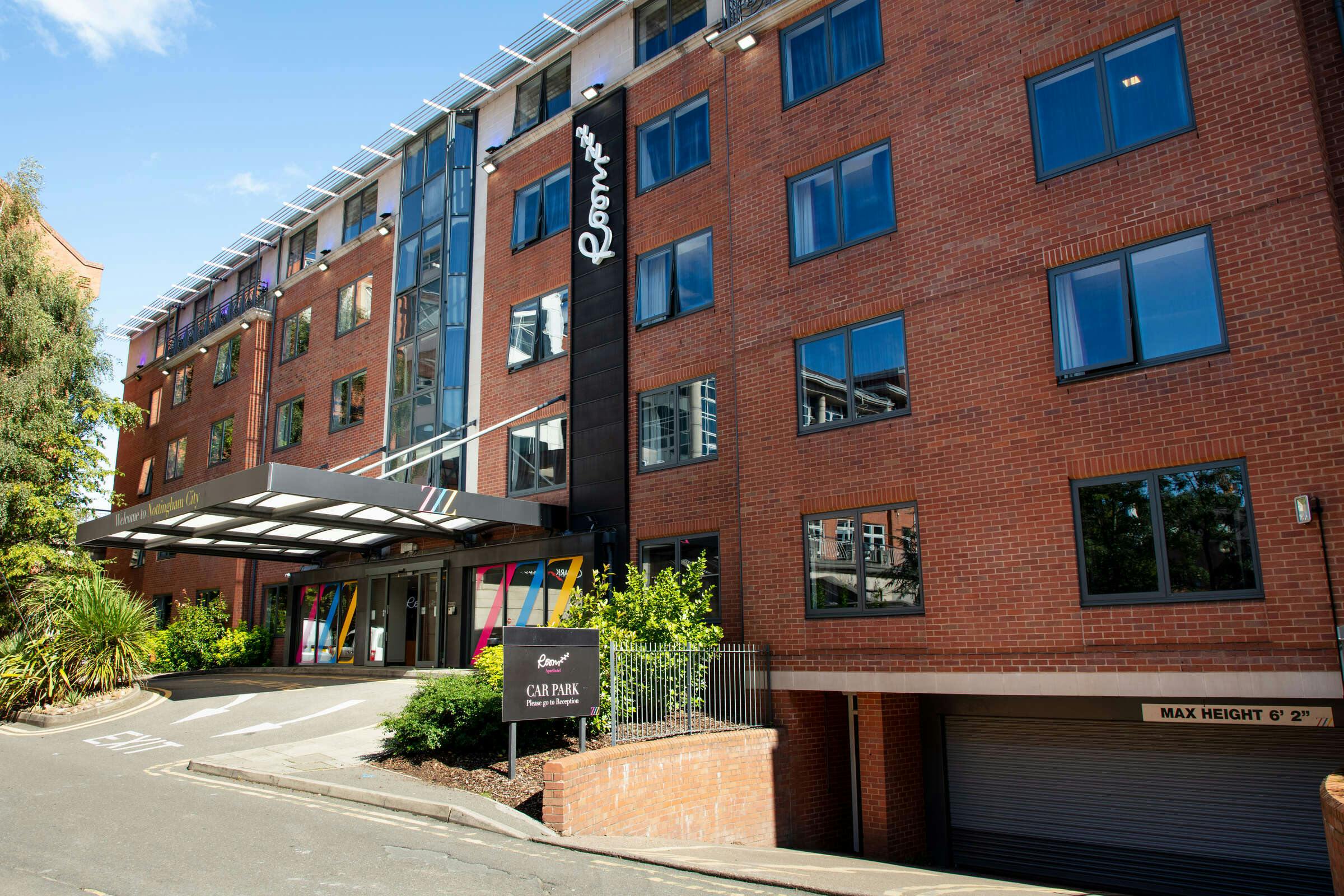 Roomzzz Aparthotel Nottingham City