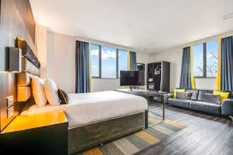 Hotel Roomzzz Aparthotel Nottingham City photo 3