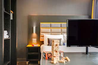Hotel Roomzzz Aparthotel Chester City photo 1