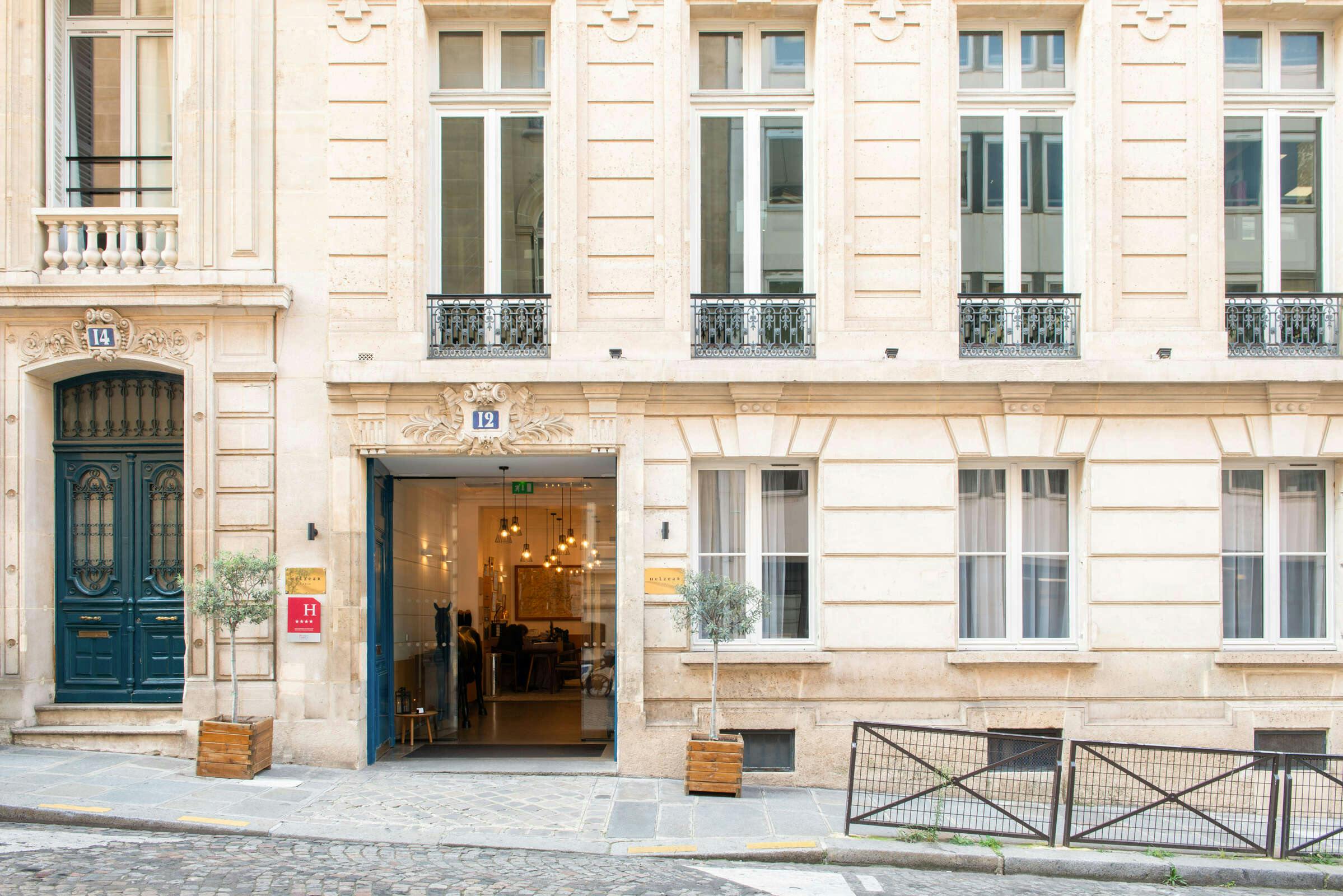 Helzear Etoile Suites