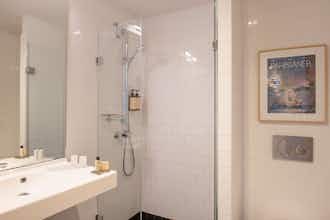Hotel Helzear Etoile Suites photo 4