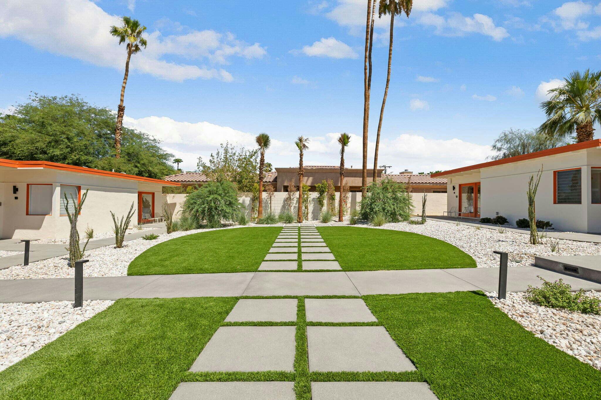 Hotel Mojave Resort Adults Only photo 1