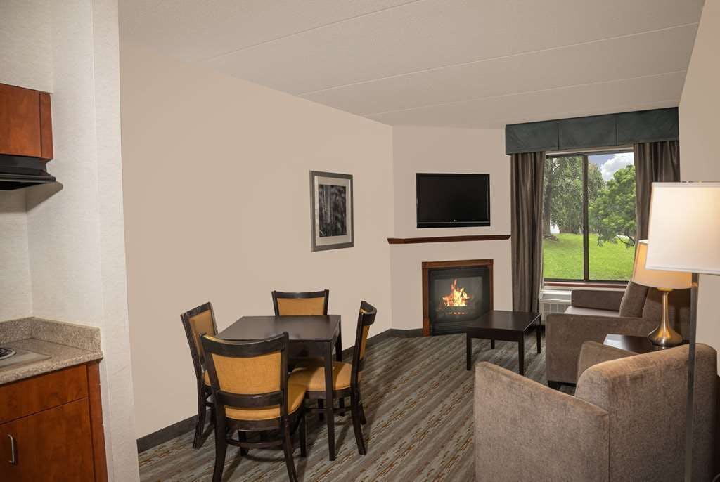 Hotel Wyndham Garden Erie photo 5