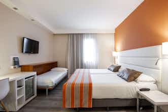 Hotel Catalonia Conde de Floridablanca photo 2