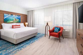 Hotel Compass Hotel by Margaritaville Naples photo 5