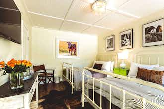 Hotel Stables Inn photo 2