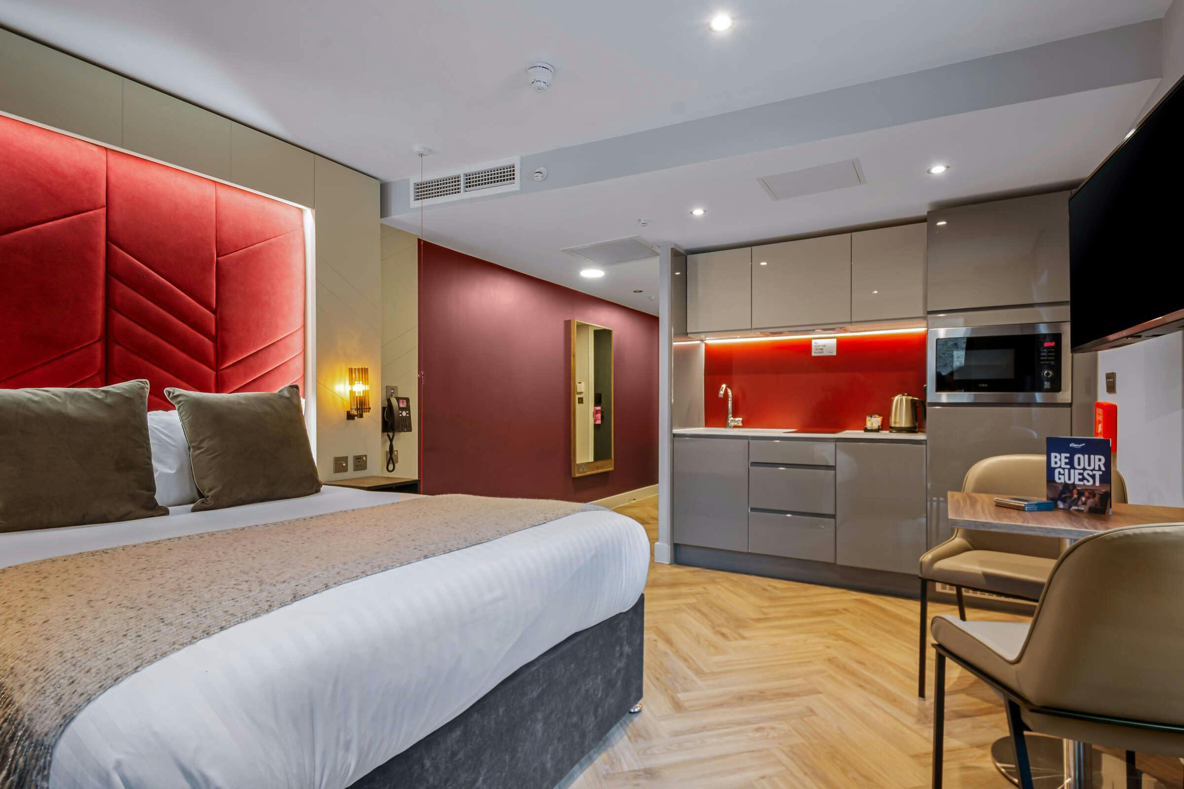 Roomzzz Aparthotel Newcastle City