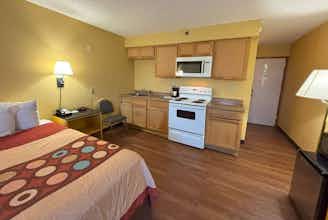 Hotel Super 8 O Fallon photo 5