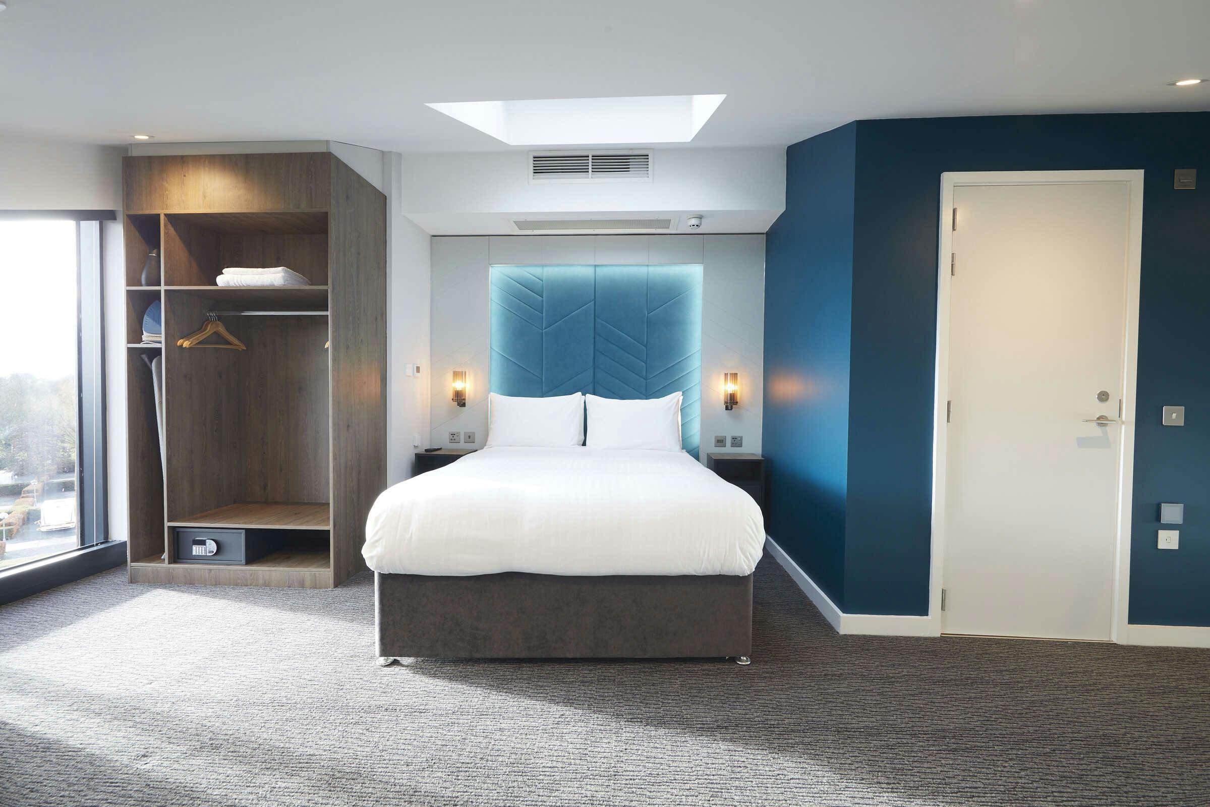 Hotel Roomzzz Aparthotel York City photo 3