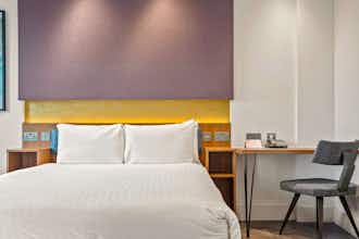 Hotel Roomzzz Aparthotel London Stratford photo 5