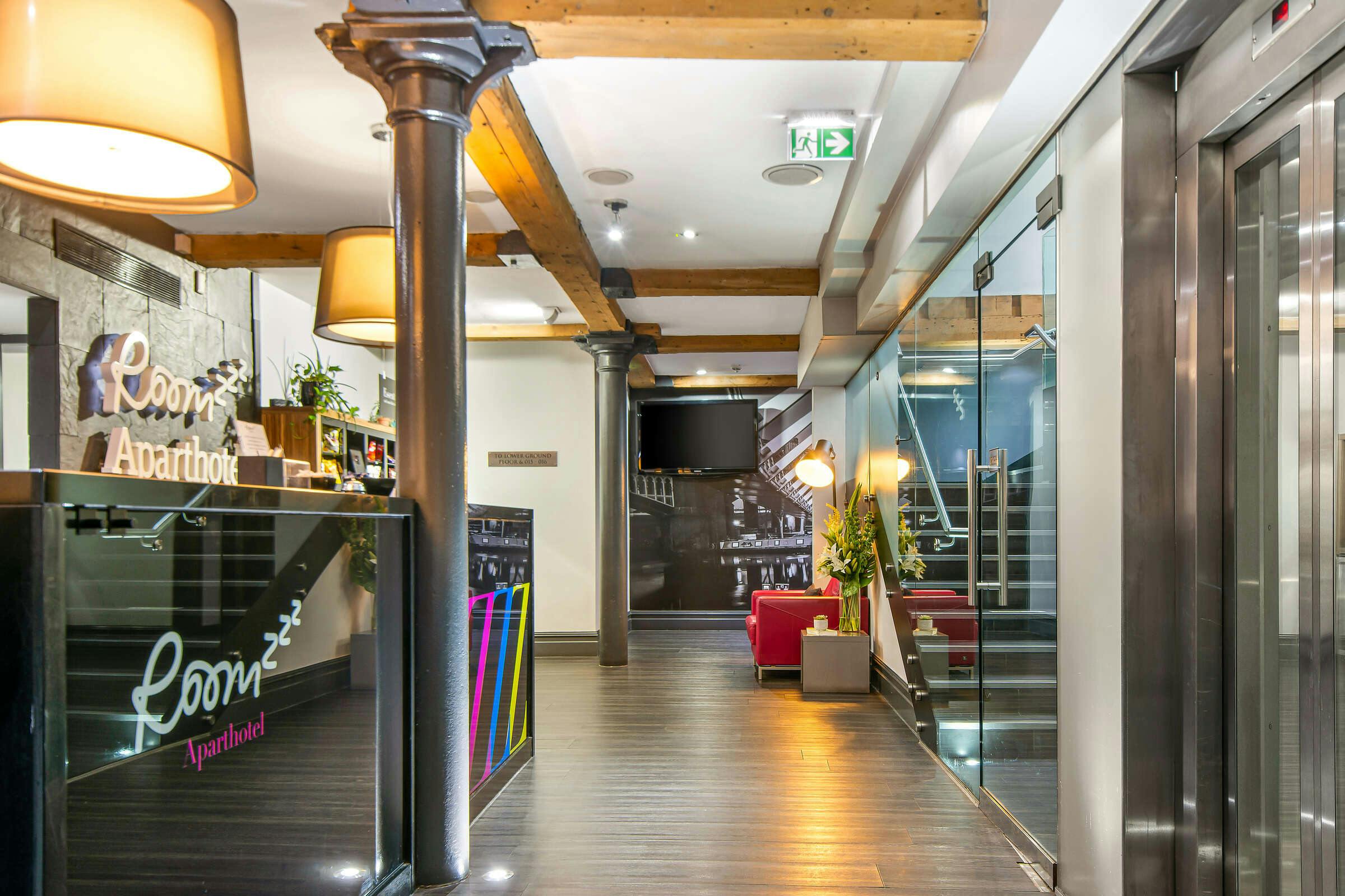 Hotel Roomzzz Aparthotel Manchester City photo 3