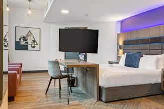 Hotel Roomzzz Aparthotel Manchester Victoria photo 5