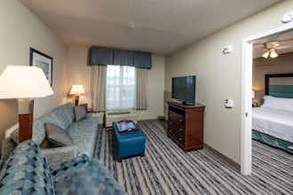 Hotel Homewood Suites by Hilton Portland photo 2