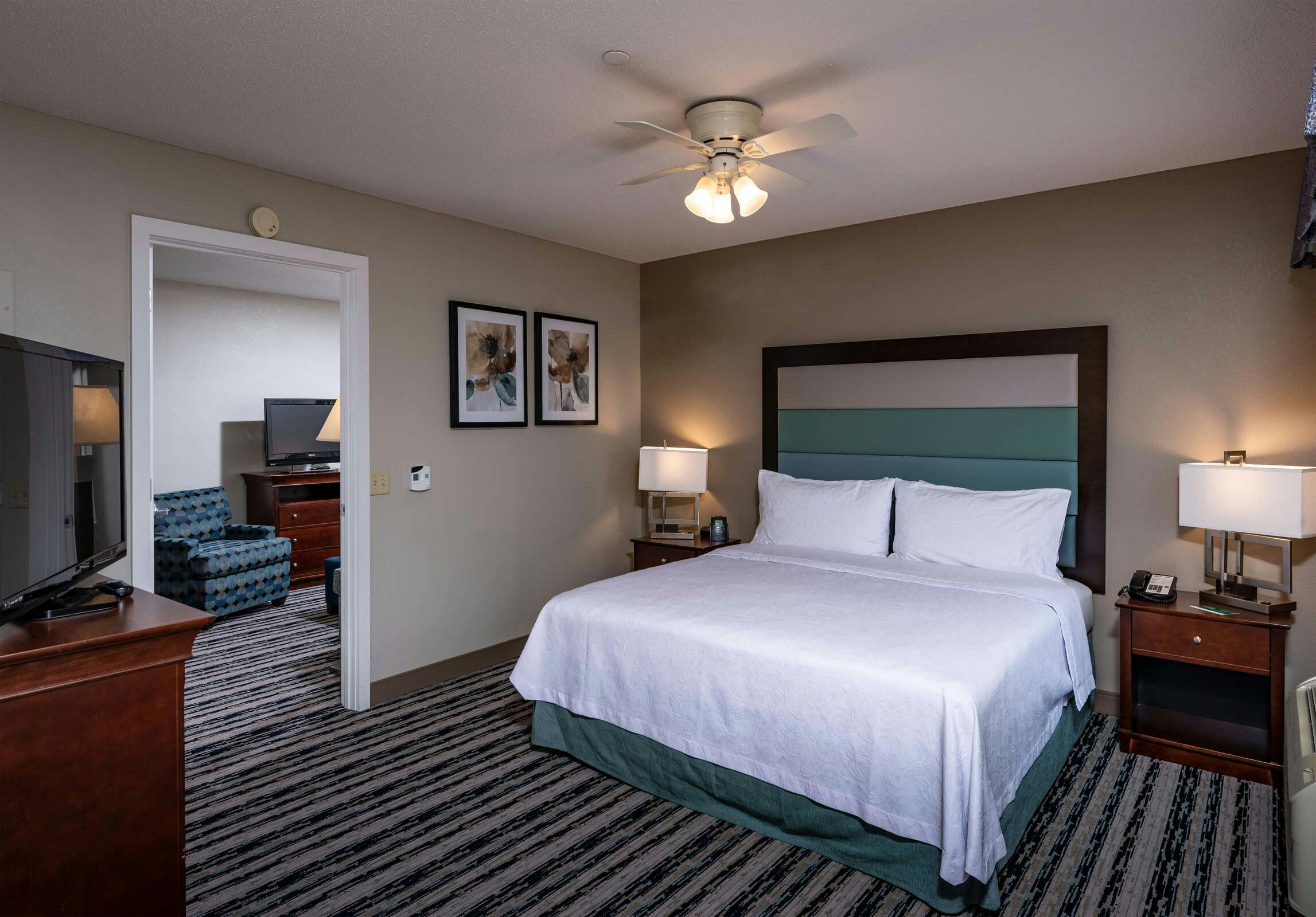 Hotel Homewood Suites by Hilton Portland photo 1