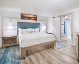 Hotel Margaritaville Beach Resort Fort Myers Beach photo 2