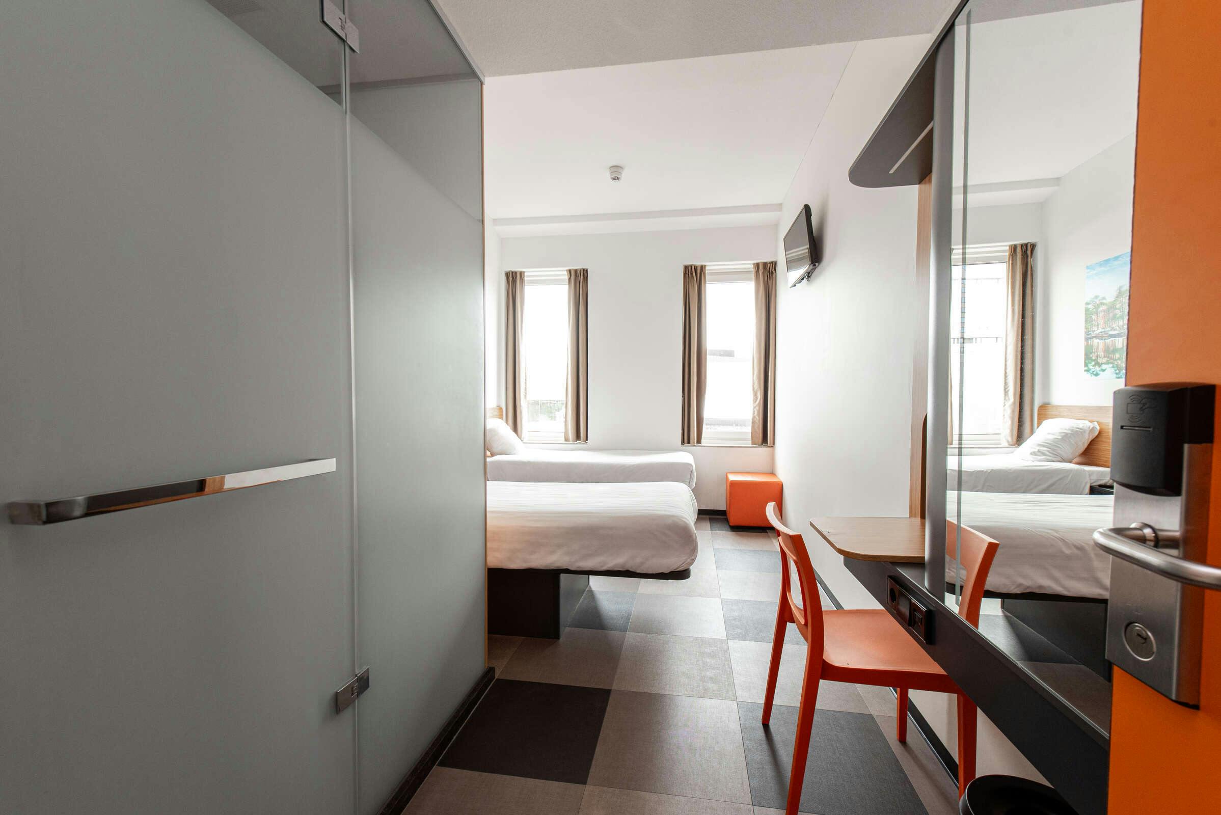 Hotel easyHotel Amsterdam Arena Boulevard photo 5