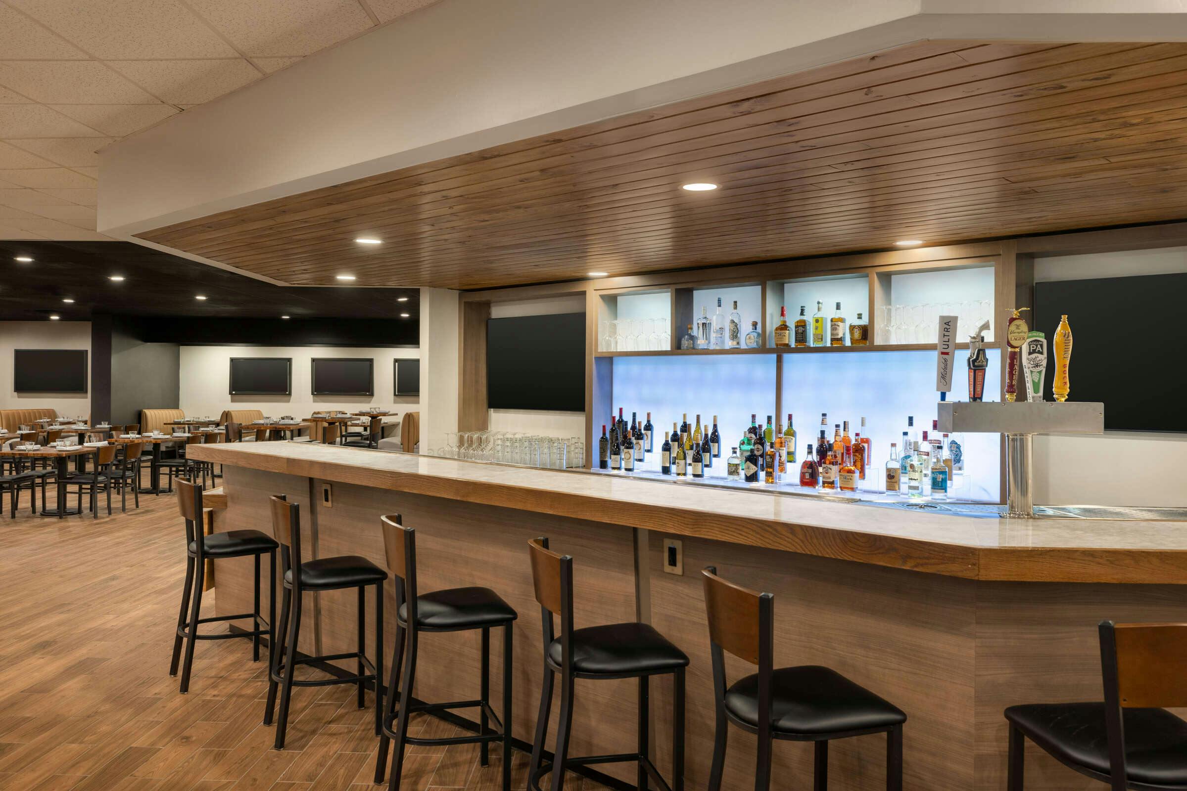 Hotel Doubletree Fort Worth South Hotel & Conference Center photo 1