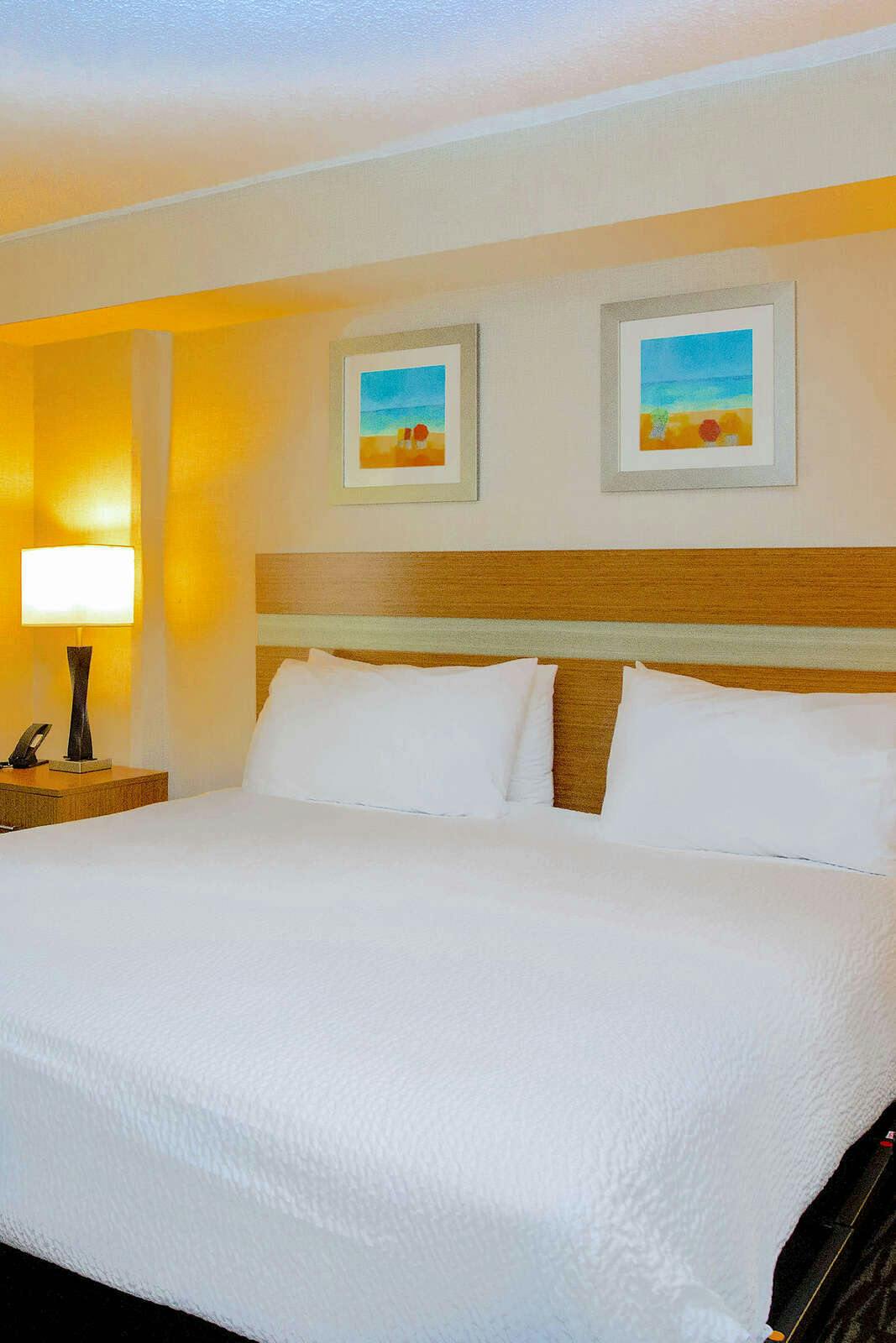 Hotel Barclay Towers Suites photo 2