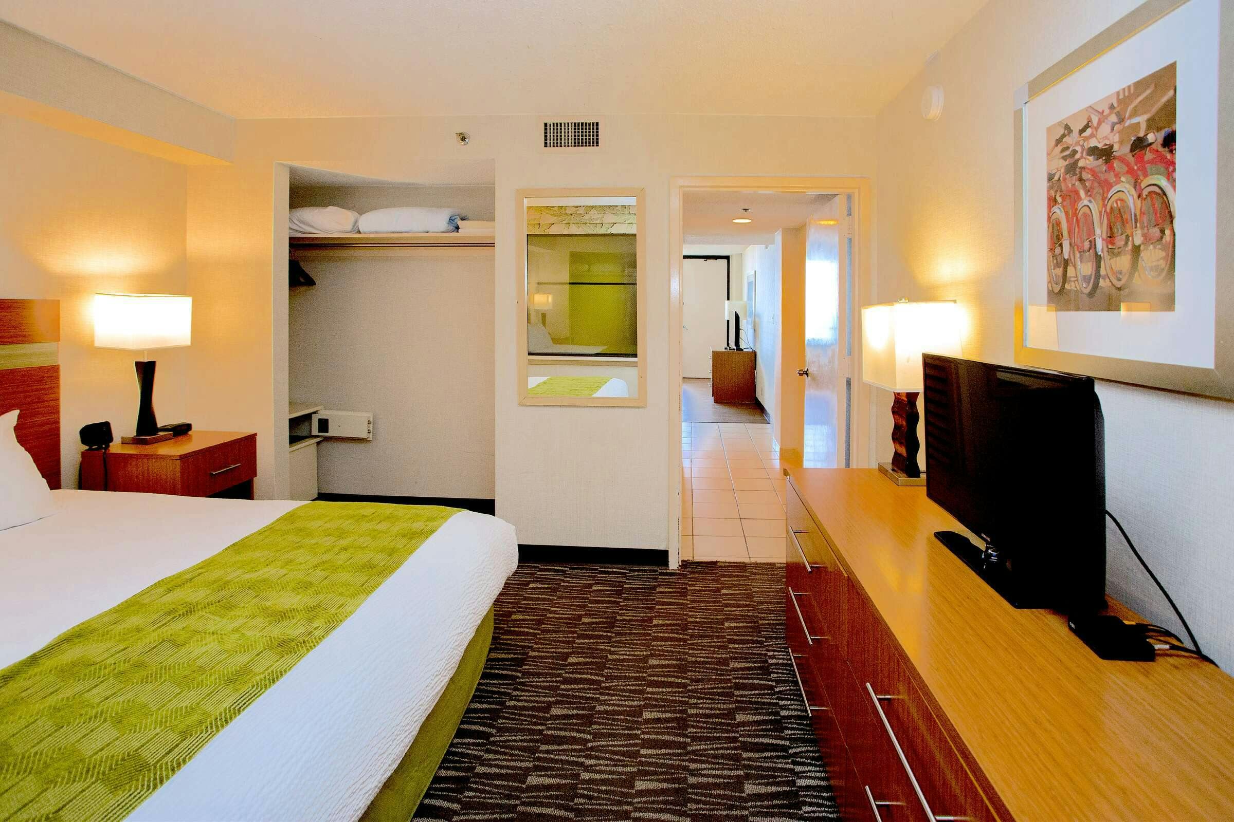 Hotel Barclay Towers Suites photo 5