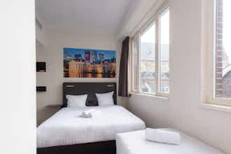 Hotel easyHotel The Hague City Centre photo 4