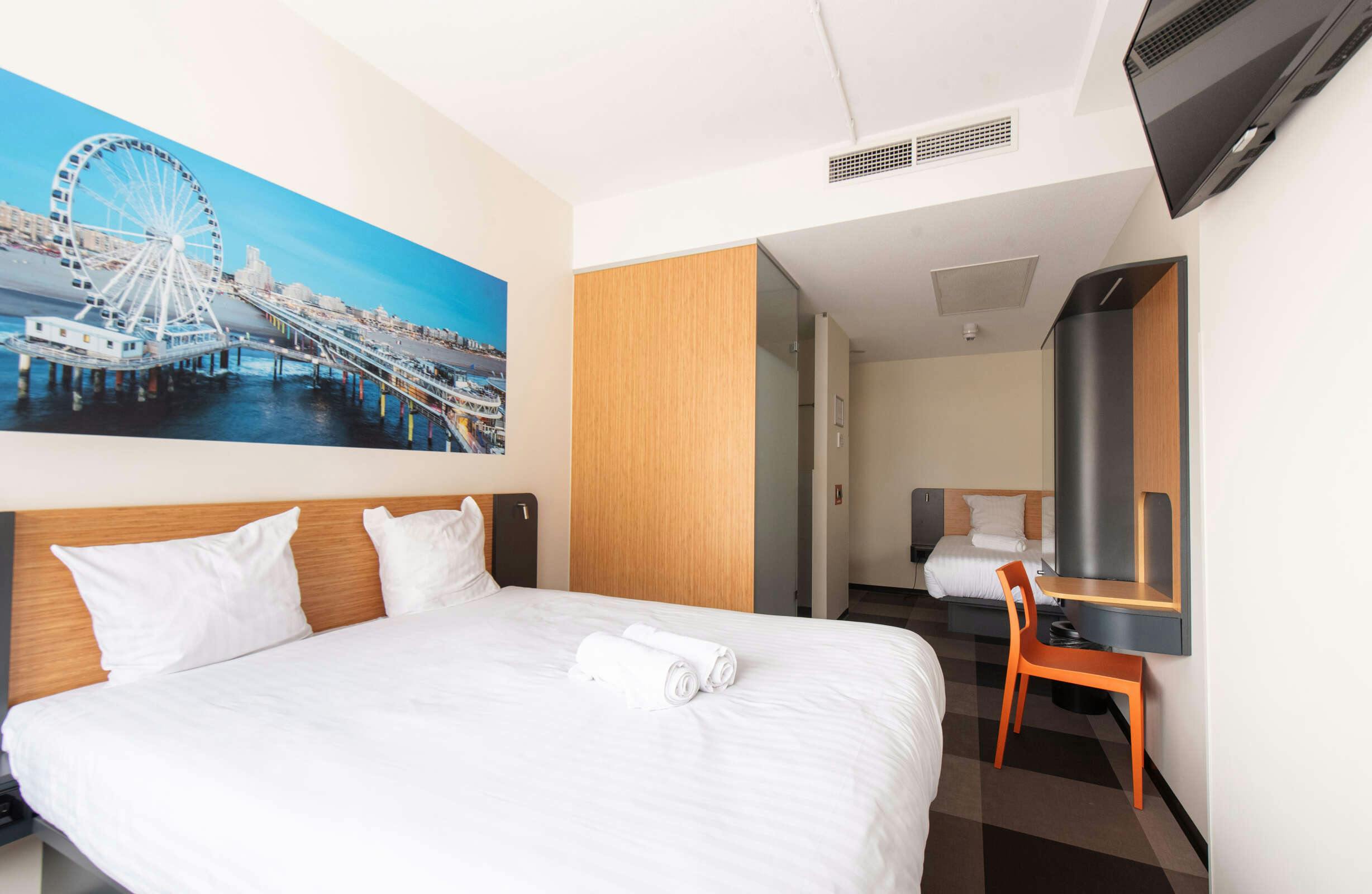 Hotel easyHotel The Hague Scheveningen Beach photo 2