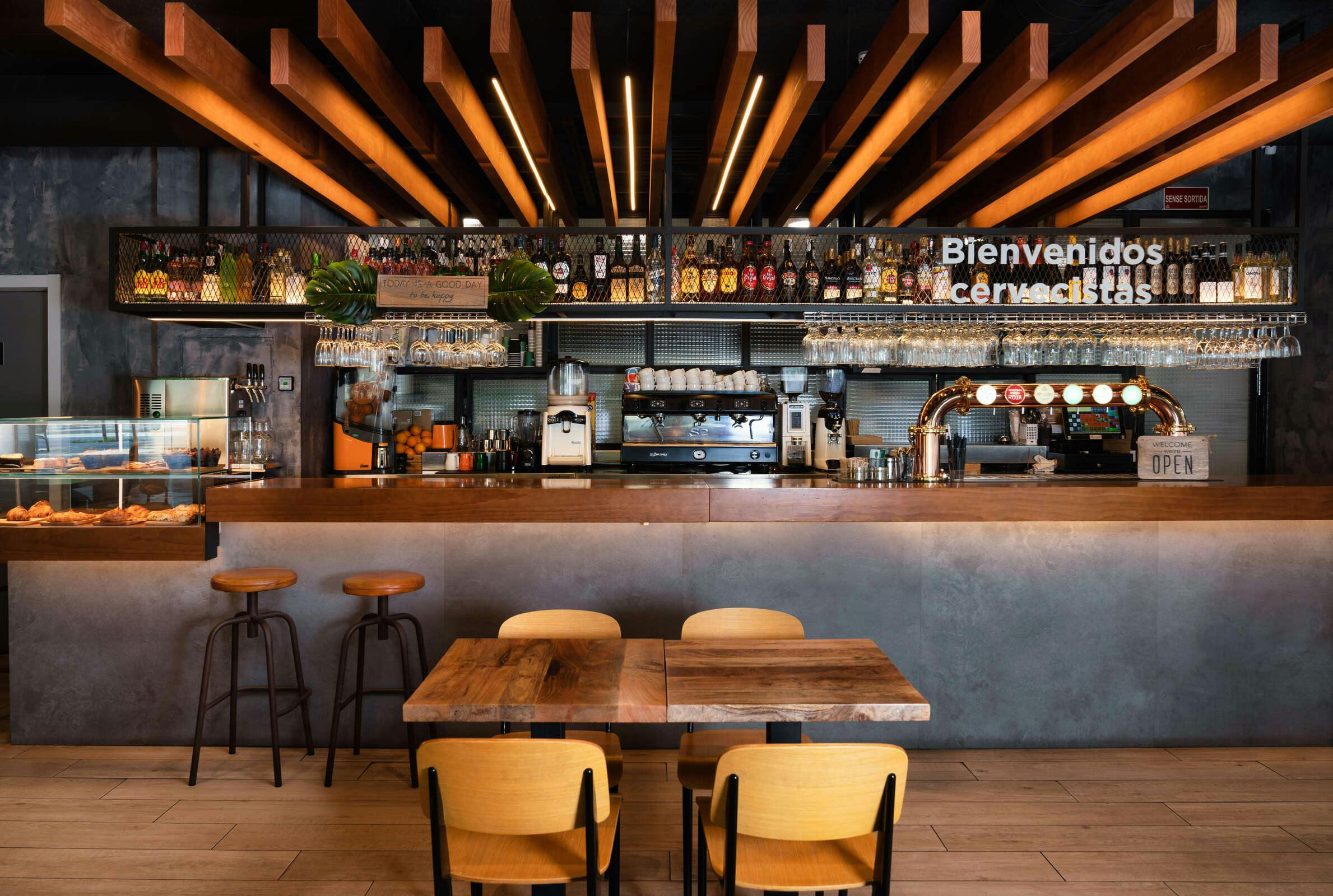 Hotel easyHotel Barcelona Fira photo 2