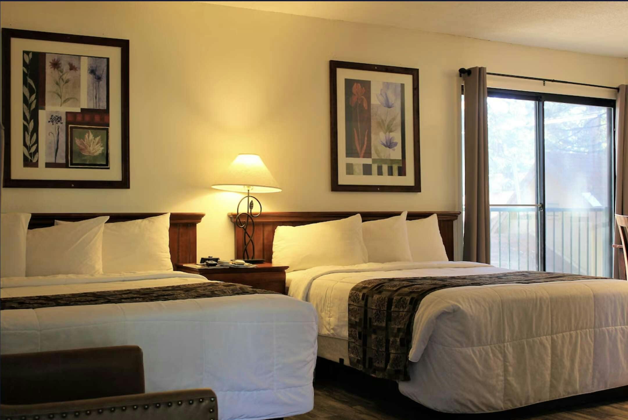 Hotel Big Pines Mountain House photo 1