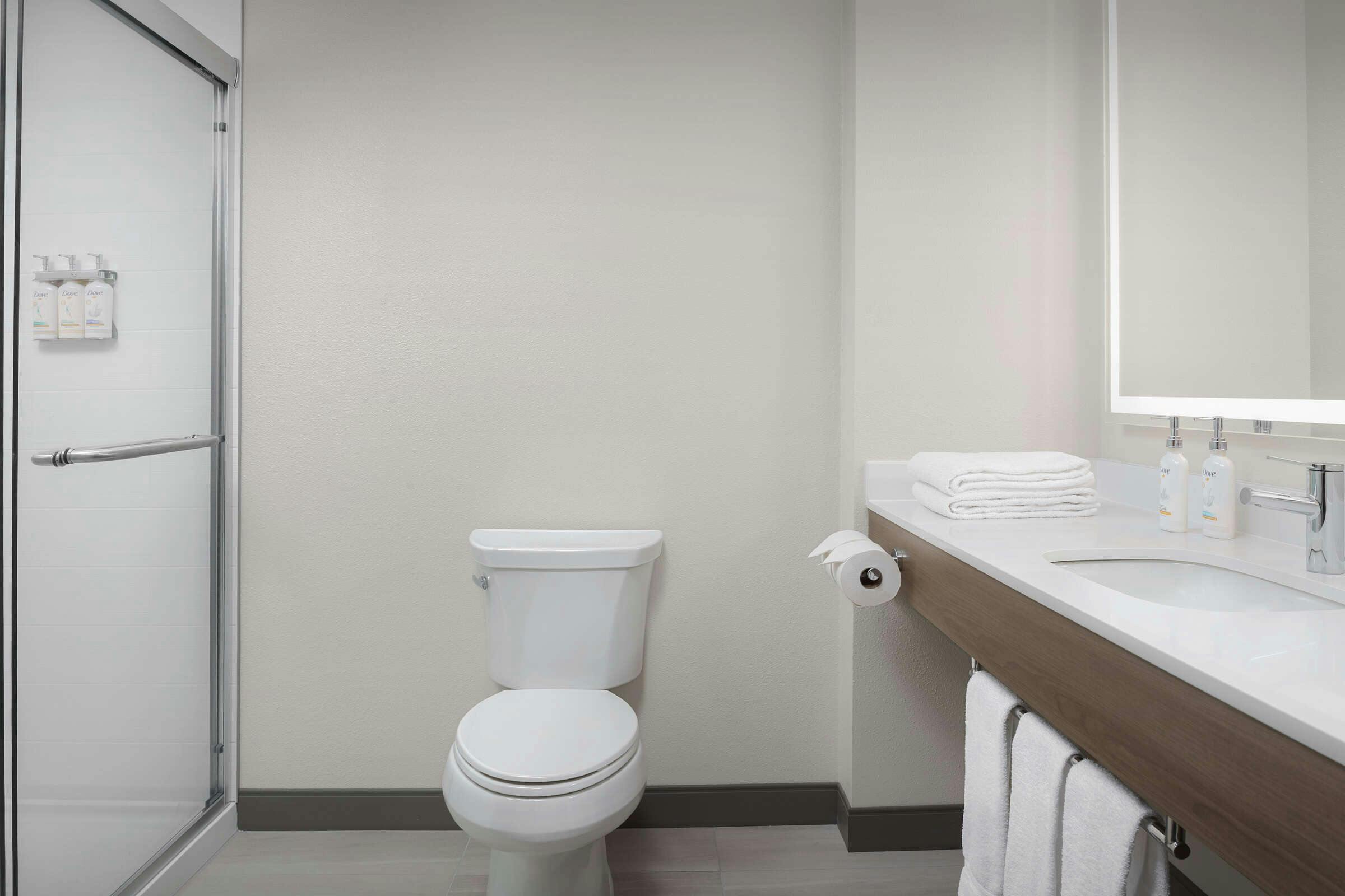 Hotel Holiday Inn Express Spokane Airport photo 4