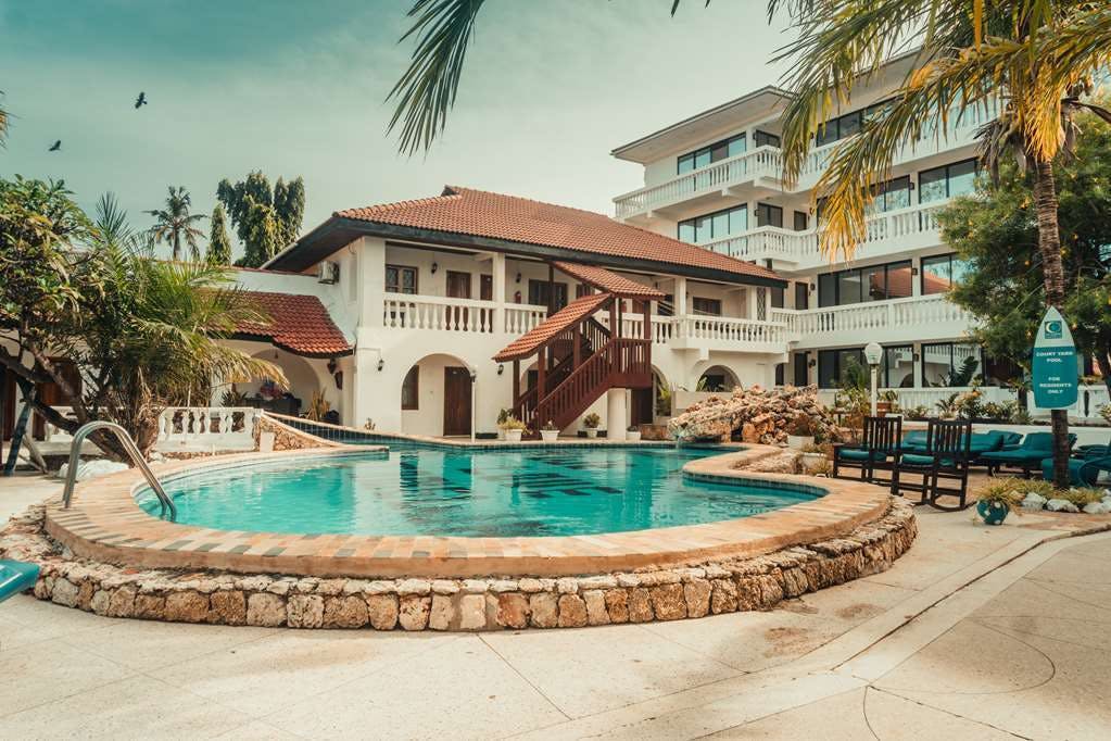 Best Western Jangwani Sea Breeze Resort