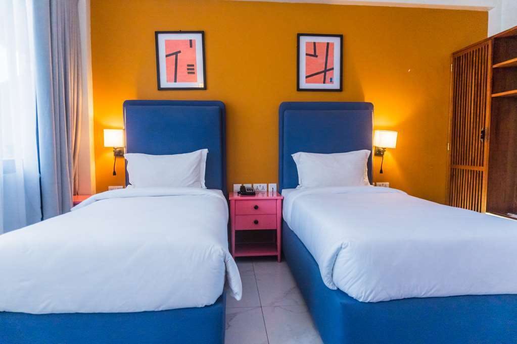 Hotel Best Western Jangwani Sea Breeze Resort photo 1