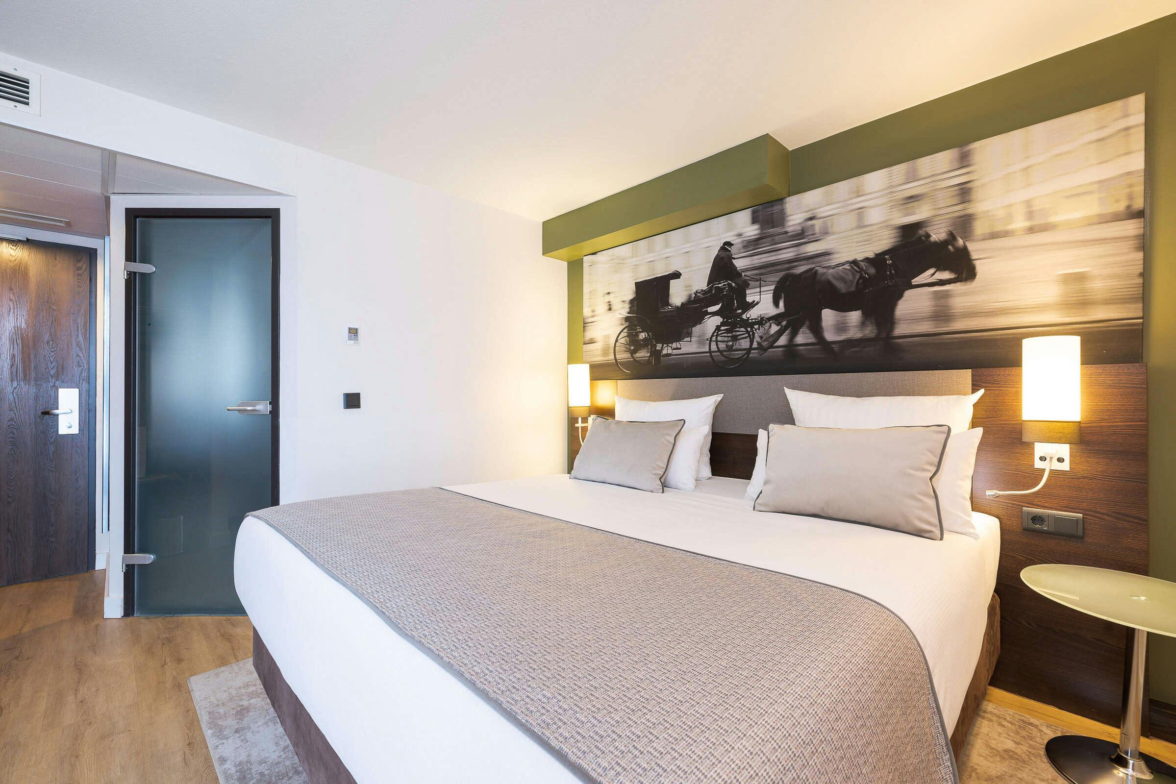 Hotel Leonardo Hotel Vienna Westbahnhof photo 1