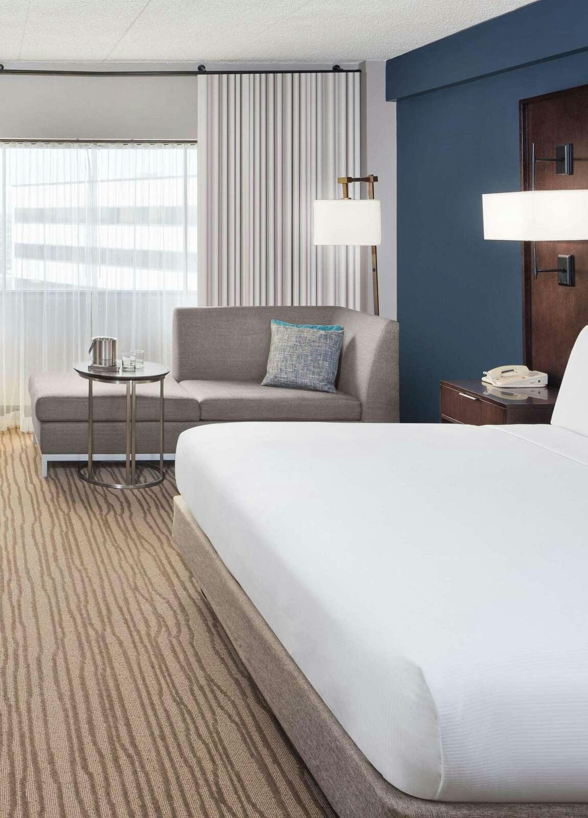 Hotel DoubleTree by Hilton Hotel Newark Airport photo 3